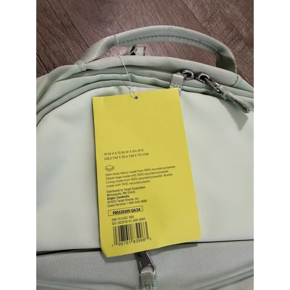 All in Motion Mint Green Water Repellent Backpack 15in Laptop Sleeve NWT